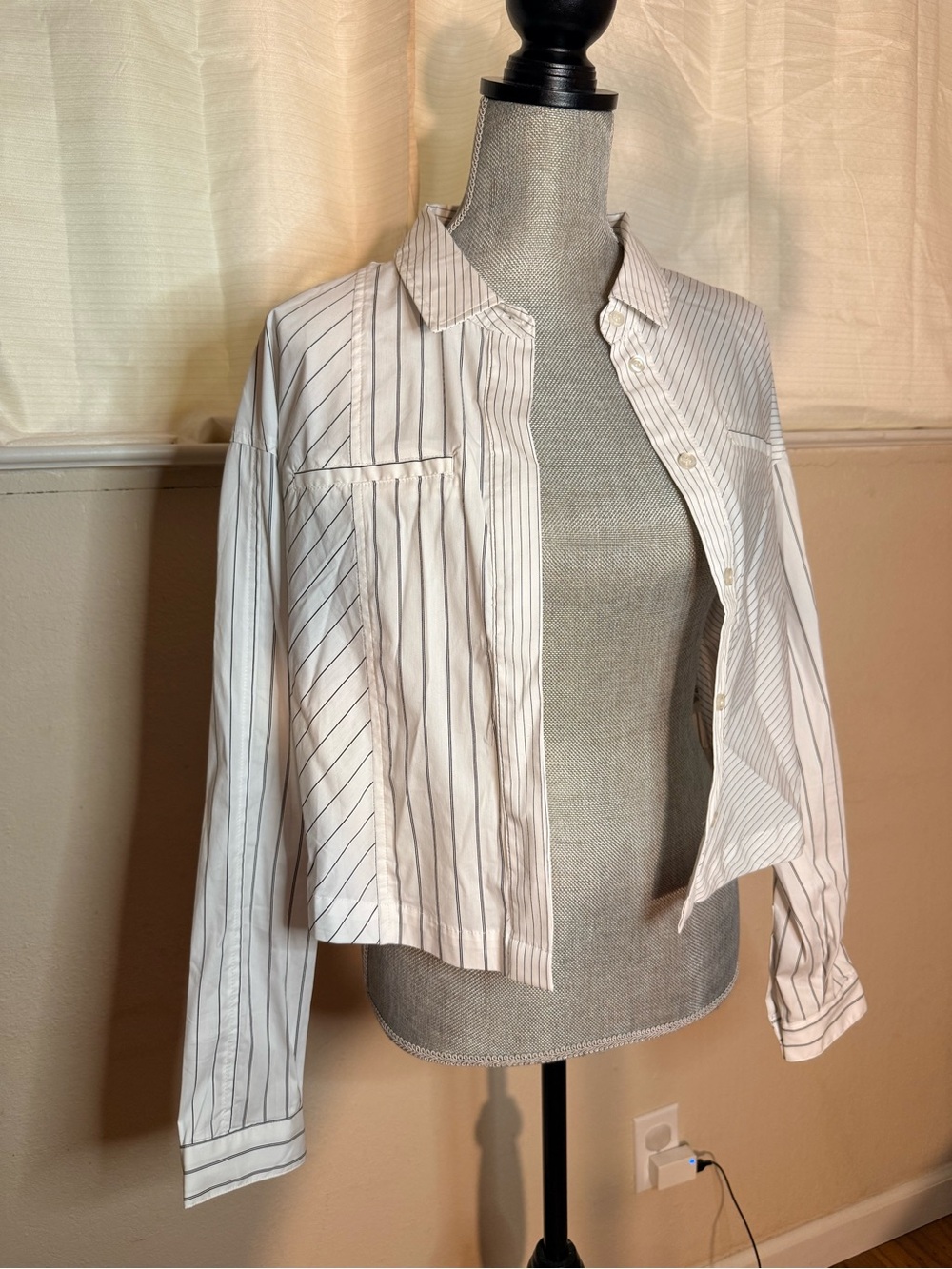 Dear John Cropped White Pinstripe Button-Up Shirt - Picture 4 of 9